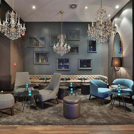 Motel One Prague-Florentinum Exterior photo