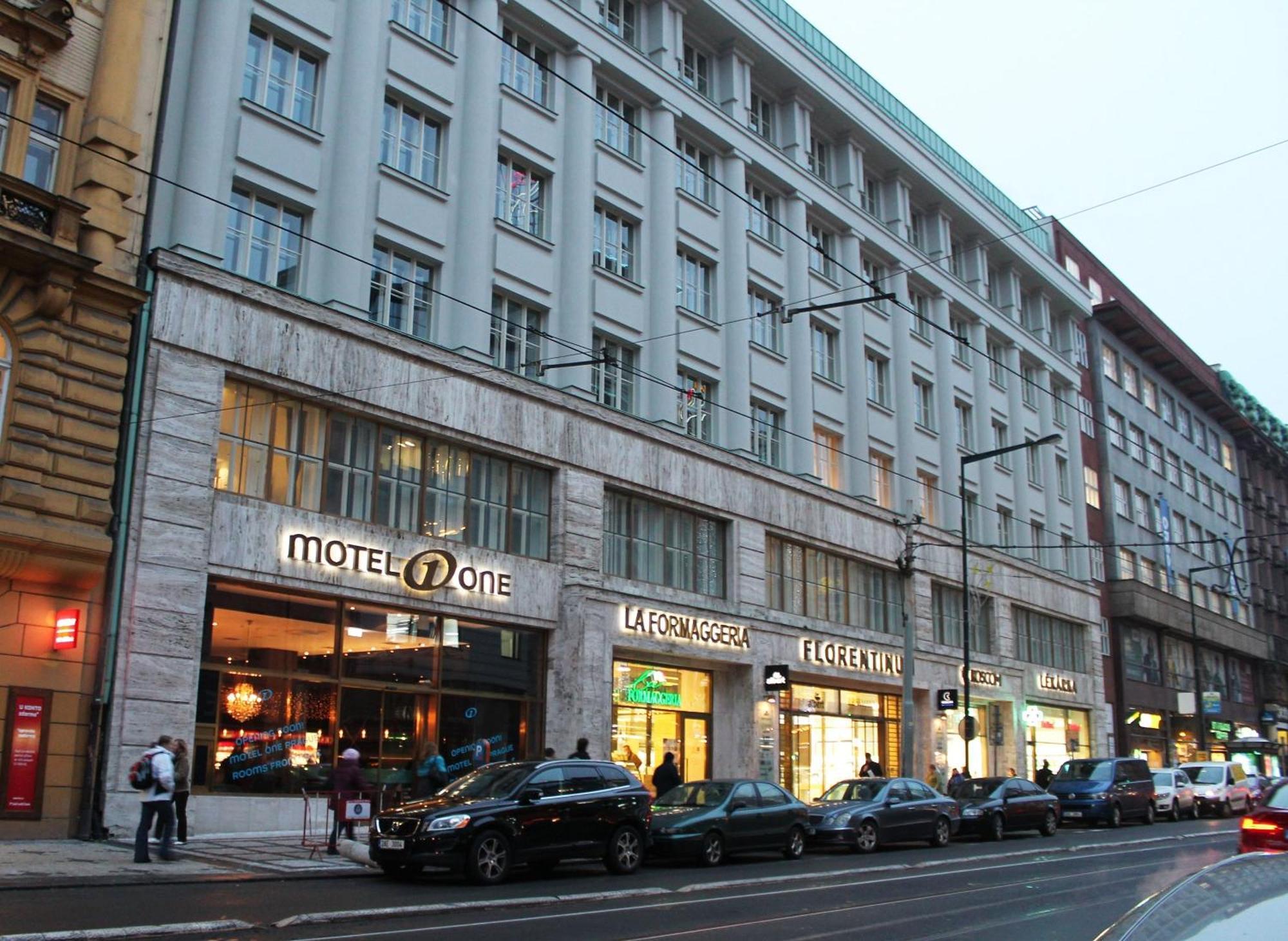 Motel One Prague-Florentinum Exterior photo